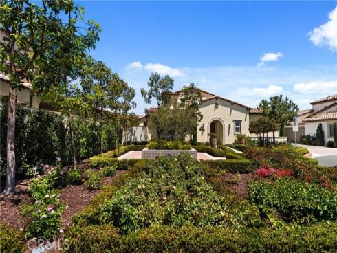 10832  Flora  , Cypress, CA