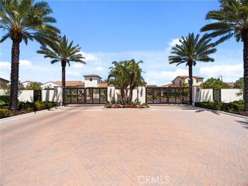 10832  Flora  , Cypress, CA