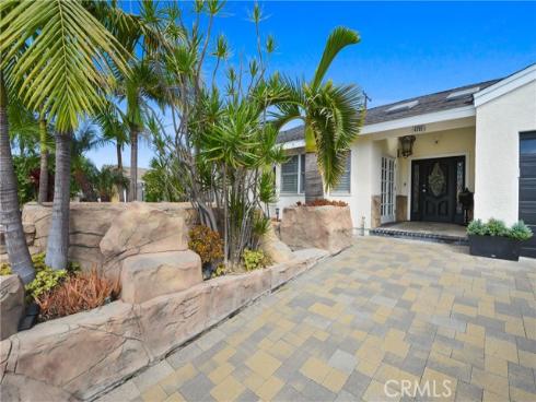 4701 Myra Avenue, Cypress, CA