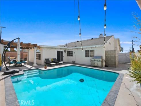 4701 Myra Avenue, Cypress, CA