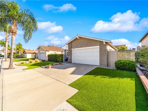 6524 Ulithi Street, Cypress, CA