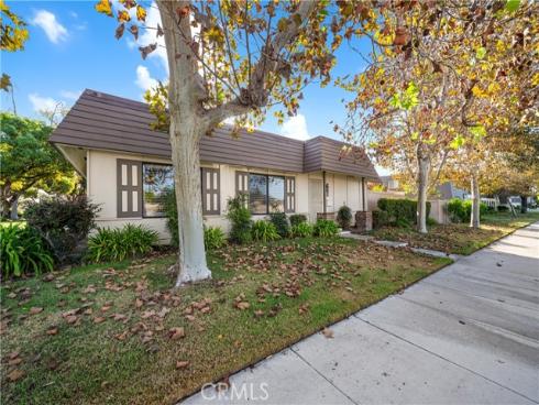 9658 Bloomfield Avenue, Cypress, CA