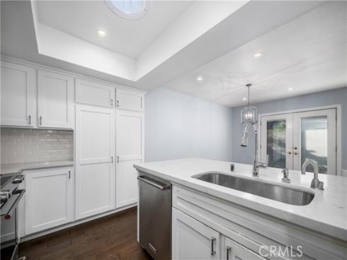 9658 Bloomfield Avenue, Cypress, CA