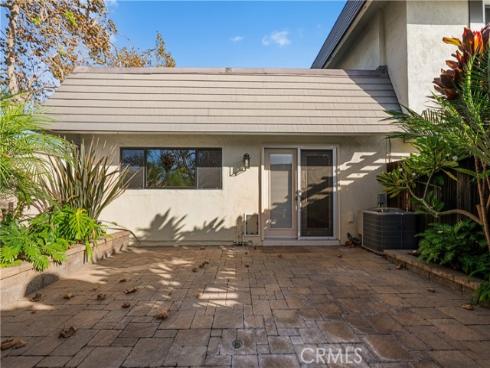 9658 Bloomfield Avenue, Cypress, CA