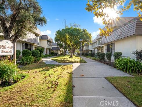 9658  Bloomfield   Avenue, Cypress, CA