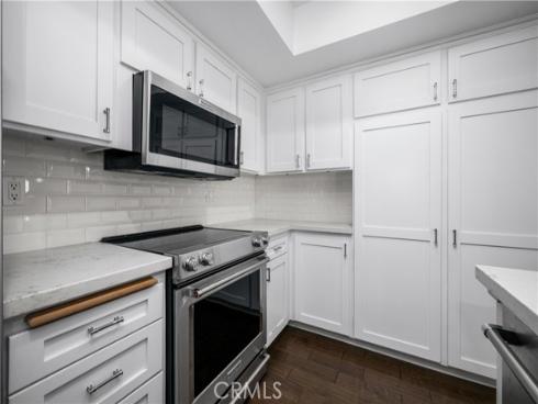 9658 Bloomfield Avenue, Cypress, CA