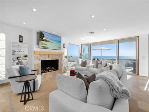 35275  Beach   Road, Dana Point, CA