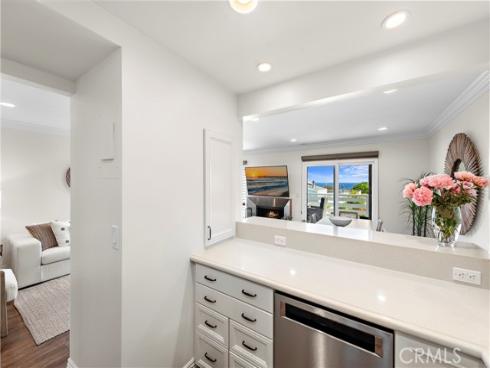 24592  Harbor View  B  Drive, Dana Point, CA