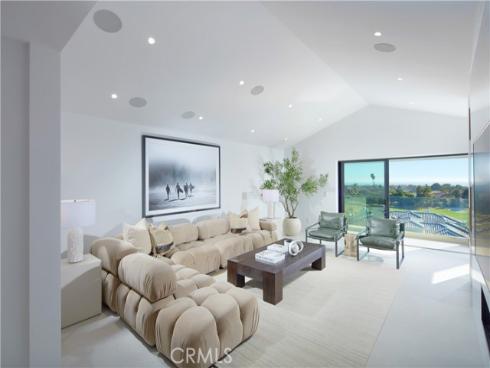 27  Gavina  , Dana Point, CA