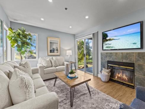 32  Corniche  B  Drive, Dana Point, CA