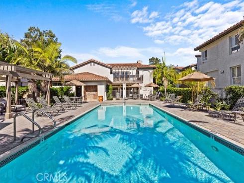 32  Corniche  B  Drive, Dana Point, CA