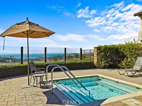 32  Corniche  B  Drive, Dana Point, CA