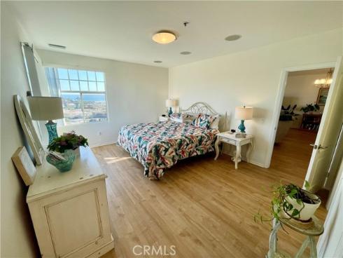 25422  Sea Bluffs  305  Drive, Dana Point, CA