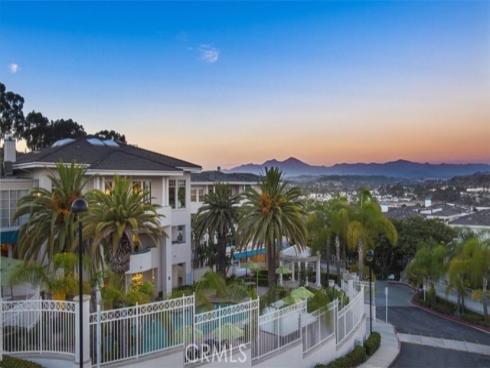 25422 Sea Bluffs 103 Drive, Dana Point, CA