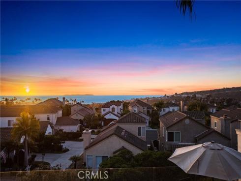 35  Regina  , Dana Point, CA