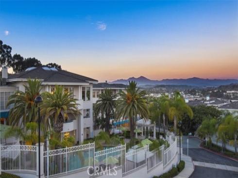 25432  Sea Bluffs  302  Drive, Dana Point, CA