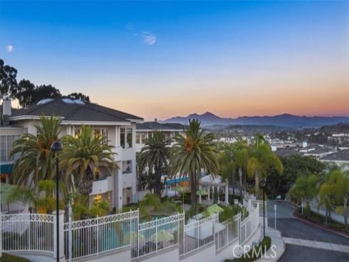 25432  Sea Bluffs  302  Drive, Dana Point, CA