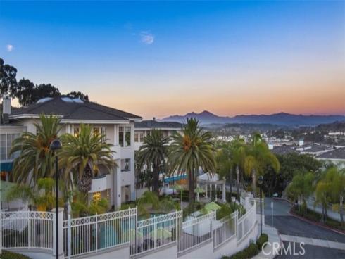 25442  Sea Bluffs  302  Drive, Dana Point, CA