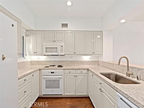 25442  Sea Bluffs  302  Drive, Dana Point, CA