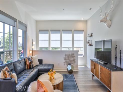 1207 Doheny Way , Dana Point, CA