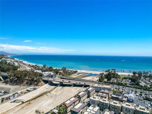 1207 Doheny Way , Dana Point, CA