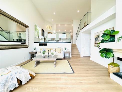 83 Palm Beach Court, Dana Point, CA