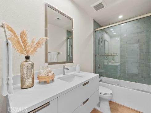 24572 Harbor View 48D Drive, Dana Point, CA