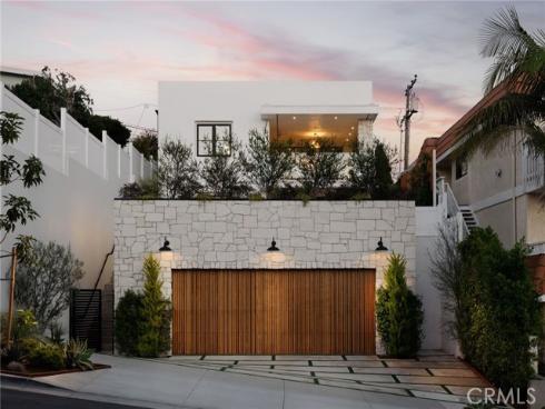 33852 Silver Lantern Street