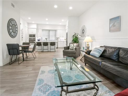 985  Doheny   Way, Dana Point, CA