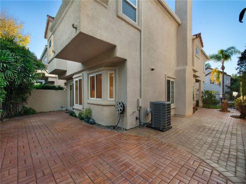 30  Saint Michael  , Dana Point, CA