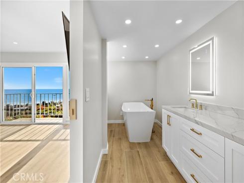 25836  Dana Bluffs  32 , Dana Point, CA