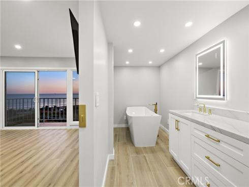 25836  Dana Bluffs  32 , Dana Point, CA