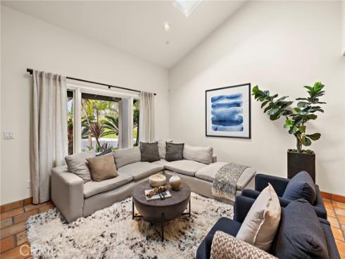 33152  Desoto  , Dana Point, CA