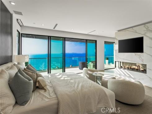 7  Pacific Wave  , Dana Point, CA