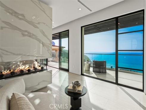 7  Pacific Wave  , Dana Point, CA