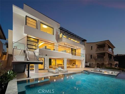 7  Pacific Wave  , Dana Point, CA