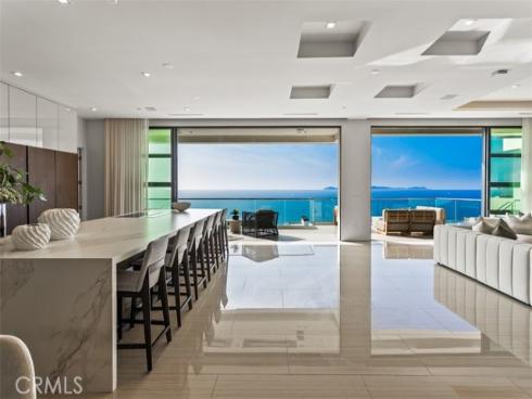 7  Pacific Wave  , Dana Point, CA