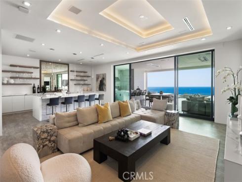 7  Pacific Wave  , Dana Point, CA