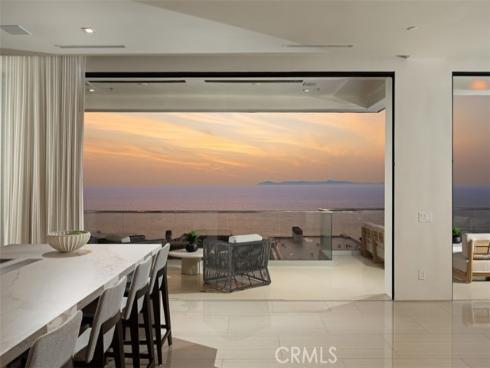 7  Pacific Wave  , Dana Point, CA