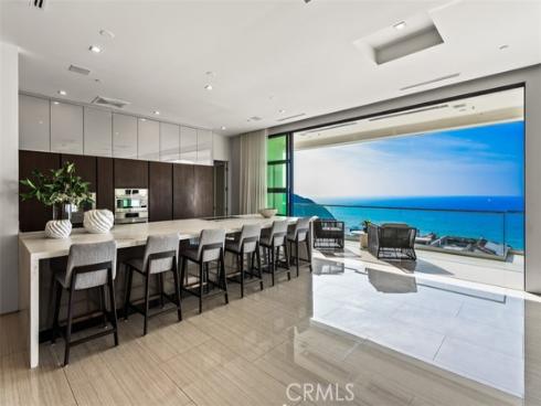 7  Pacific Wave  , Dana Point, CA