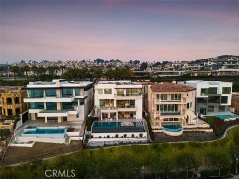 7  Pacific Wave  , Dana Point, CA