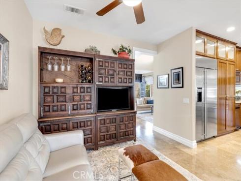 16  Saint John  , Dana Point, CA