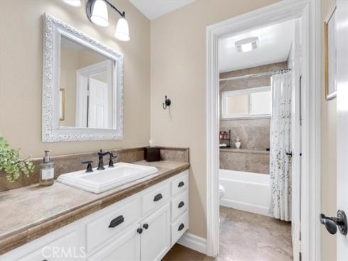 16  Saint John  , Dana Point, CA