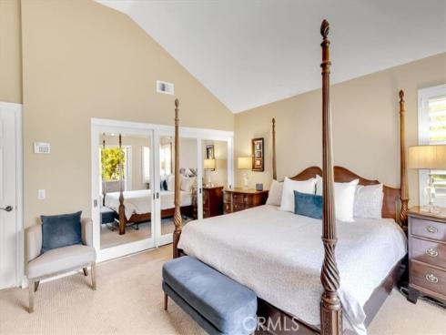 16  Saint John  , Dana Point, CA