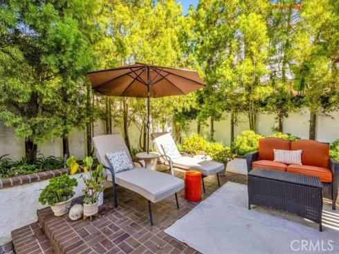 16  Saint John  , Dana Point, CA