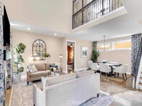 16  Saint John  , Dana Point, CA