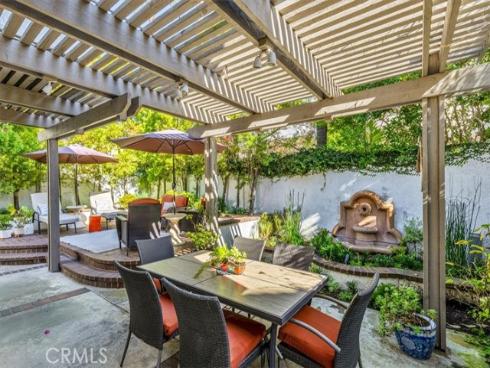 16  Saint John  , Dana Point, CA