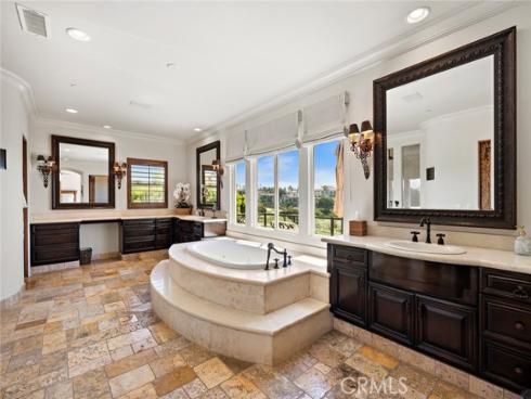 5 Via Monarca , Dana Point, CA