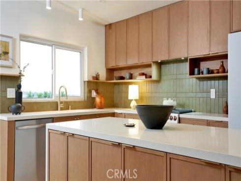 33042  Palo Alto  , Dana Point, CA