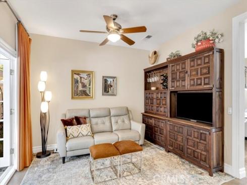 16  Saint John  , Dana Point, CA